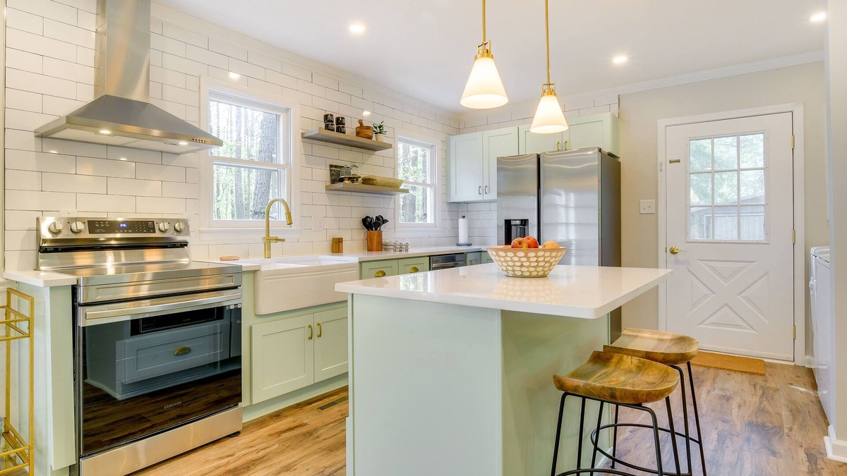 Apex House | Lovely Apex Vacation Rental on 7 Acres!