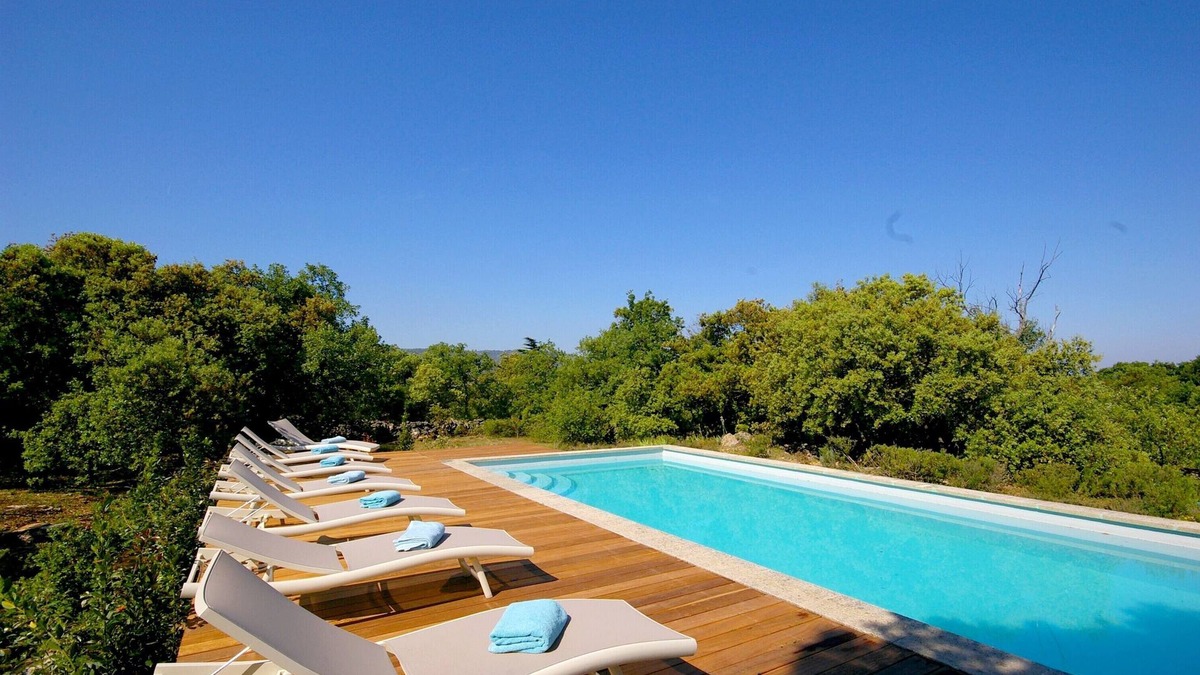 Bonnieux Villa | LOVELY BASTIDE PROVENCALE 5* - Surroundings idyllic -Heated pool boulodrome