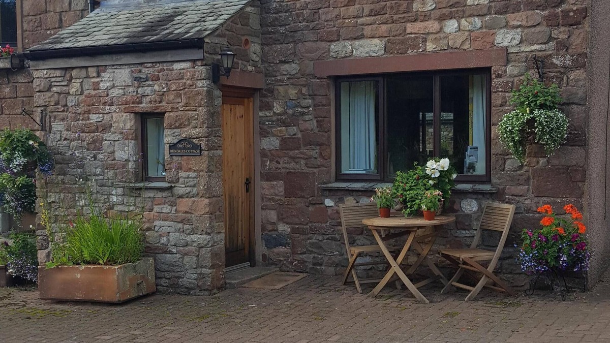 Brampton Cottage | LOVELY COTTAGE LOCATED ON THE EDGE OF THE LAKE DISTRICT NR APPLEBY - SLEEPS 3
