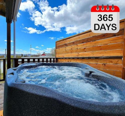 Quartier 5-4 Apartment | Lovely Calm Boho Spa & Sauna