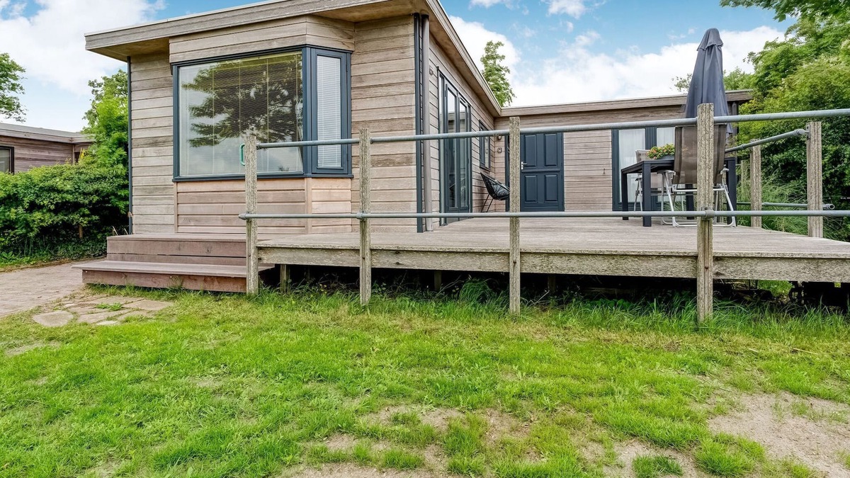 Anjum Ski Chalet | Lovely Chalet near the Lauwersmeer Lake