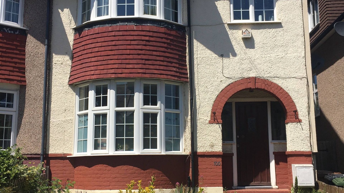 Perry Vale House | Lovely Comfortable Three Bedroom Family Home
