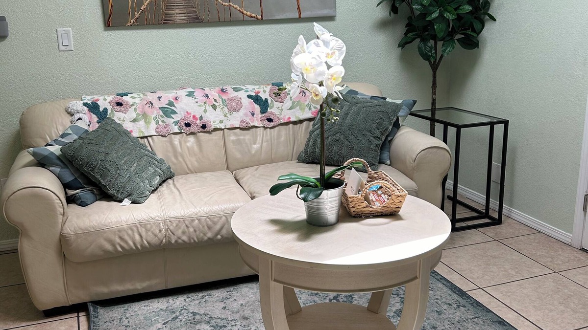 Modesto Apartment | Lovely Fantasy Green, centrally located to visit National Parks, S.F. Wineries+