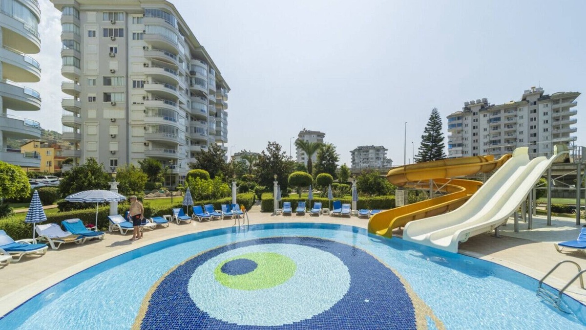 Tosmur Belediyesi Apartment | Lovely Flat with Shared Pools in Alanya