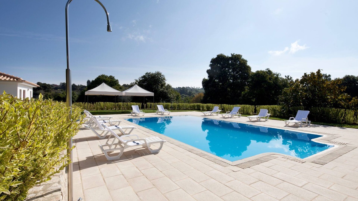 Figueiro dos Vinhos House | Lovely holiday cottage, peaceful, wonderful pool, close to Coimbra
