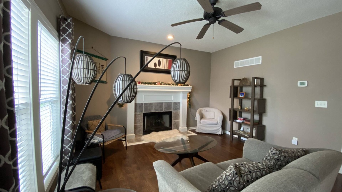 South Kansas City House | Lovely Home Away from Home