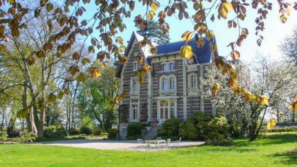 La Chapelle-sur-Dun House | Lovely home in La Chapelle sur Dun
