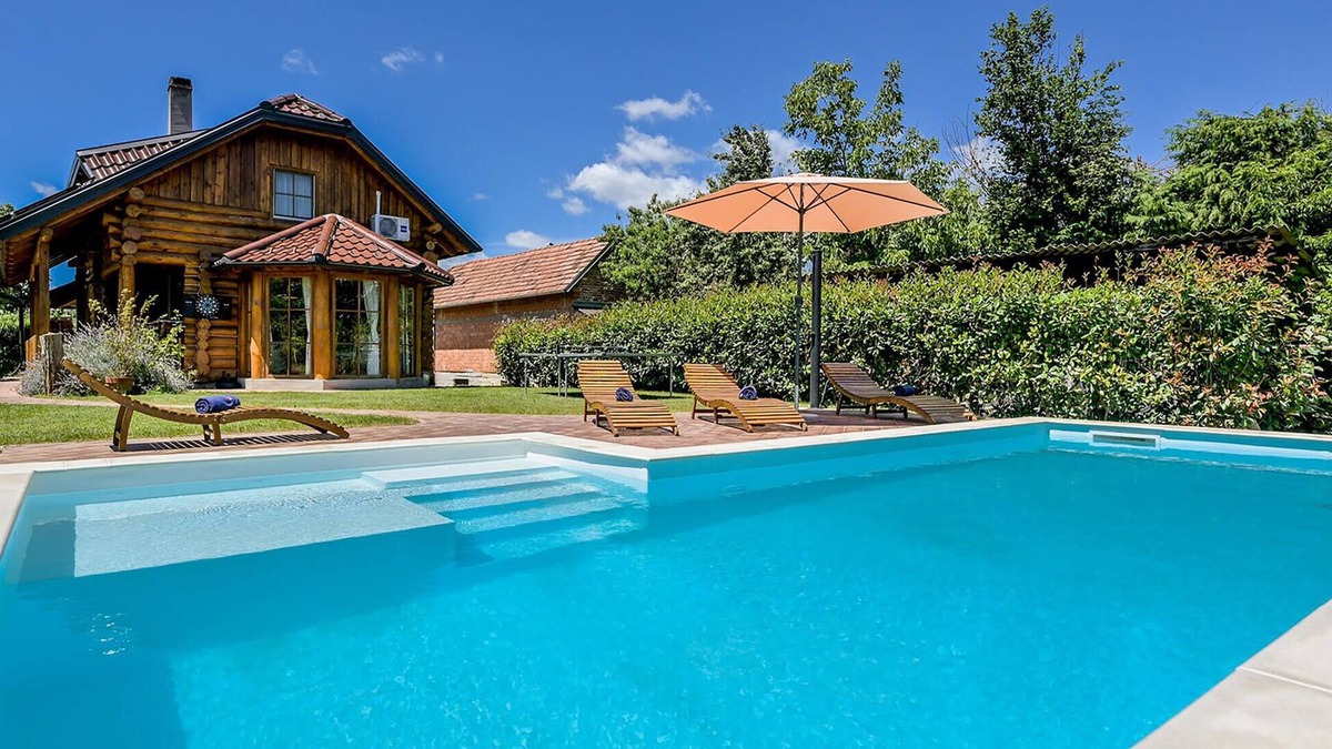 Ludbreg House | Lovely home in Vinogradi Ludbreski