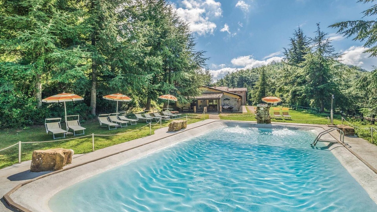Apecchio House | Lovely home in Apecchio PU