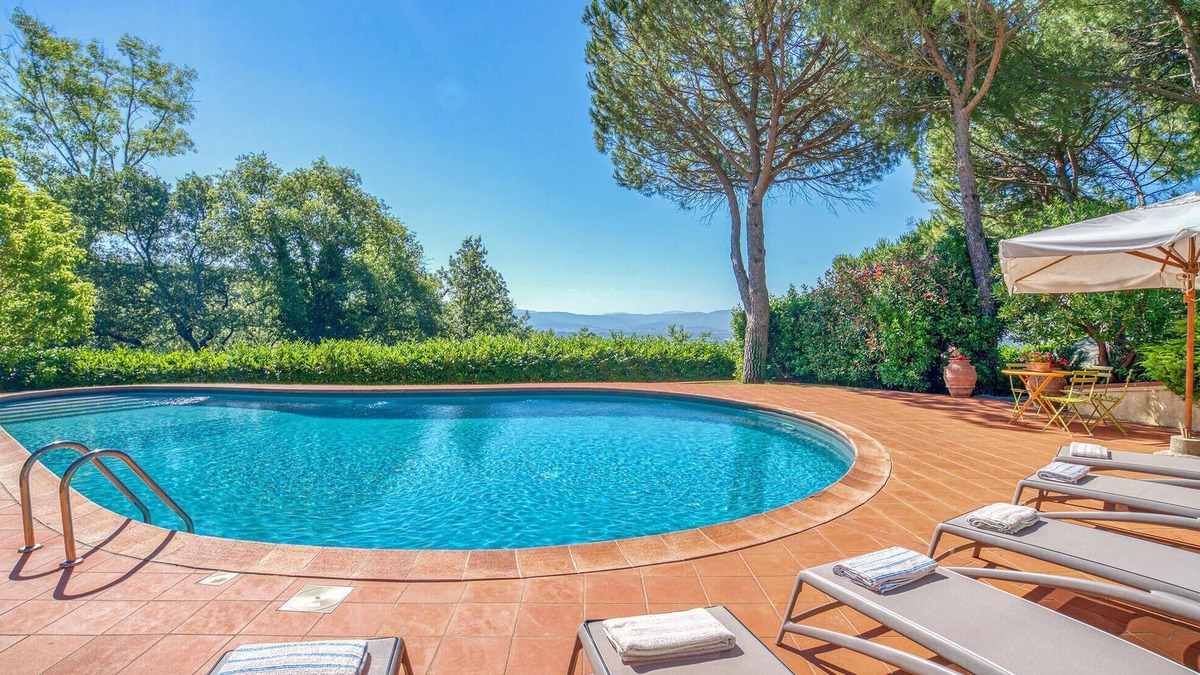 Capolona House | Lovely home in Capolona AR