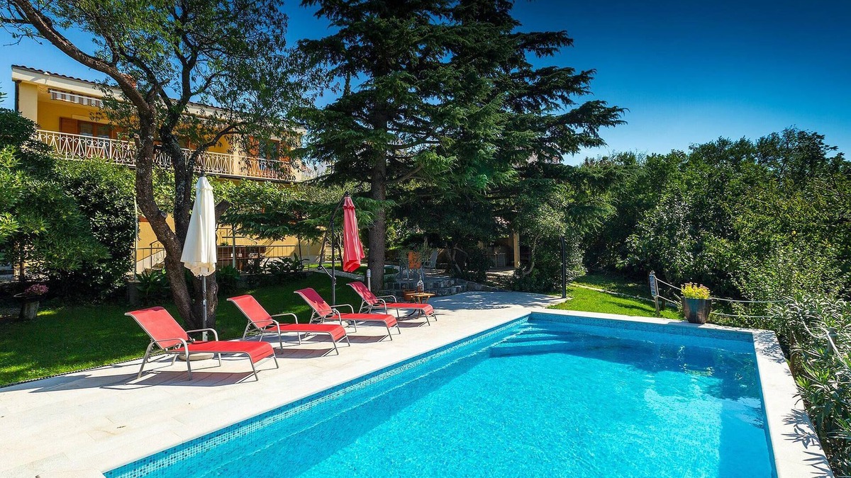 Jadranovo House | Lovely home in Jadranovo