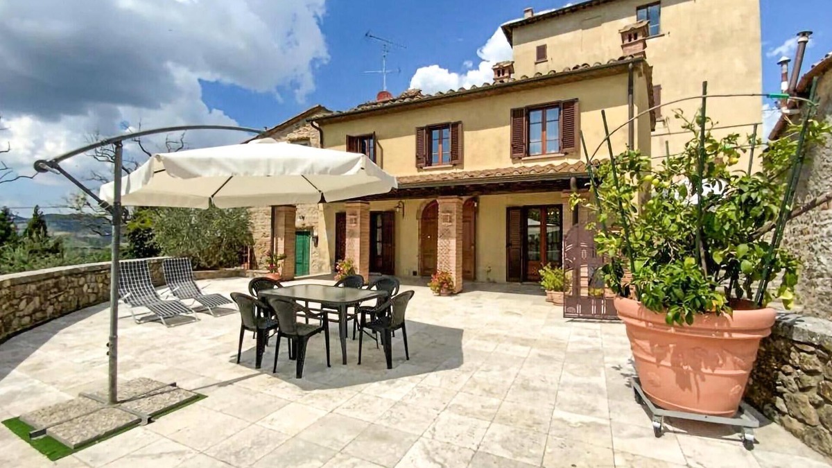 Mazzolla House | Lovely home in Mazzolla with WiFi