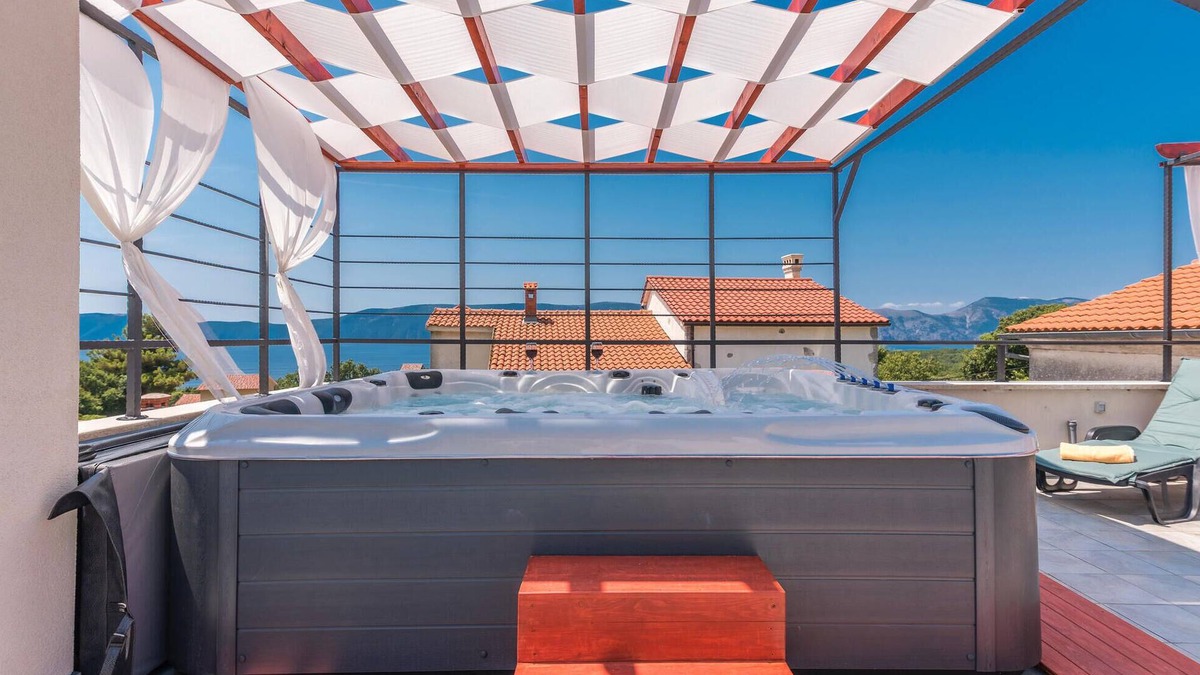 Pinezici House | Lovely home in Pinezici