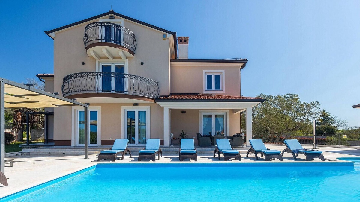 Rovinjsko Selo House | Lovely home in Rovinj with sauna