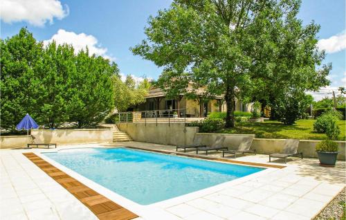 Saint-Aubin-de-Cadelech House | Lovely Home In St Aubin De Cadelech