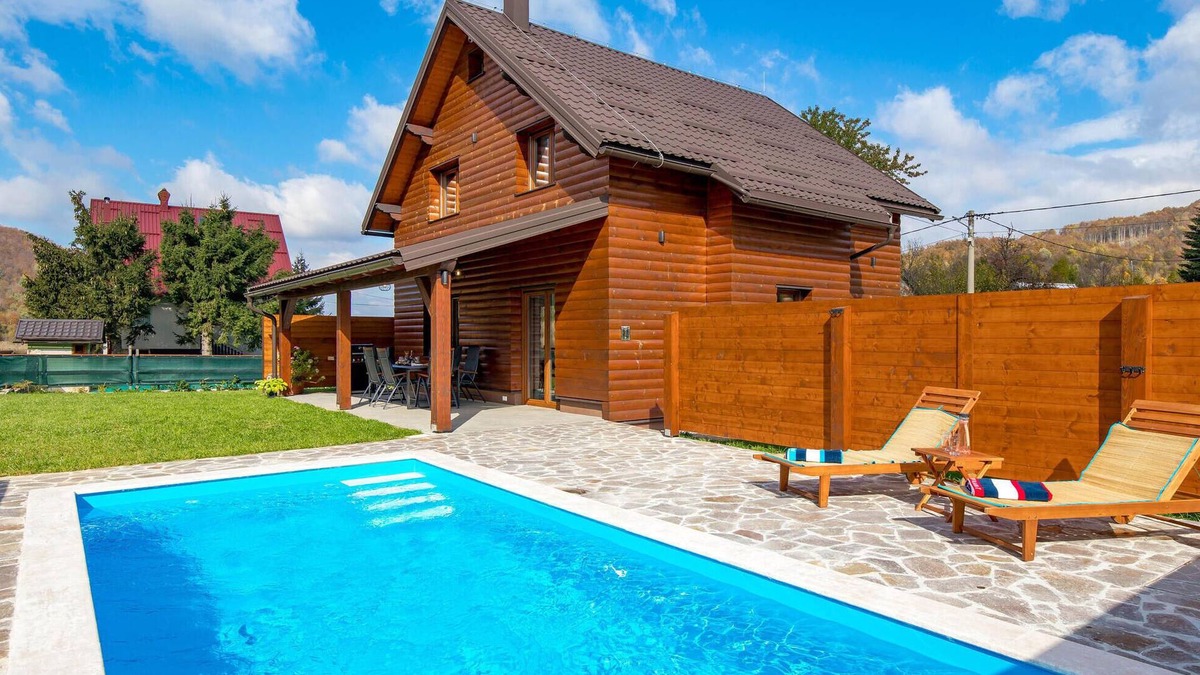 Mrkopalj House | Lovely home in Tuk Vojni