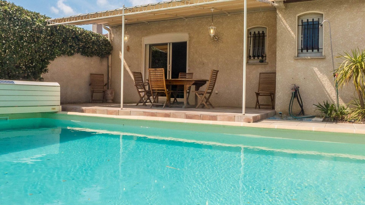 Narbonne House | Lovely house near the historical center of Narbonne and main shops, private pool