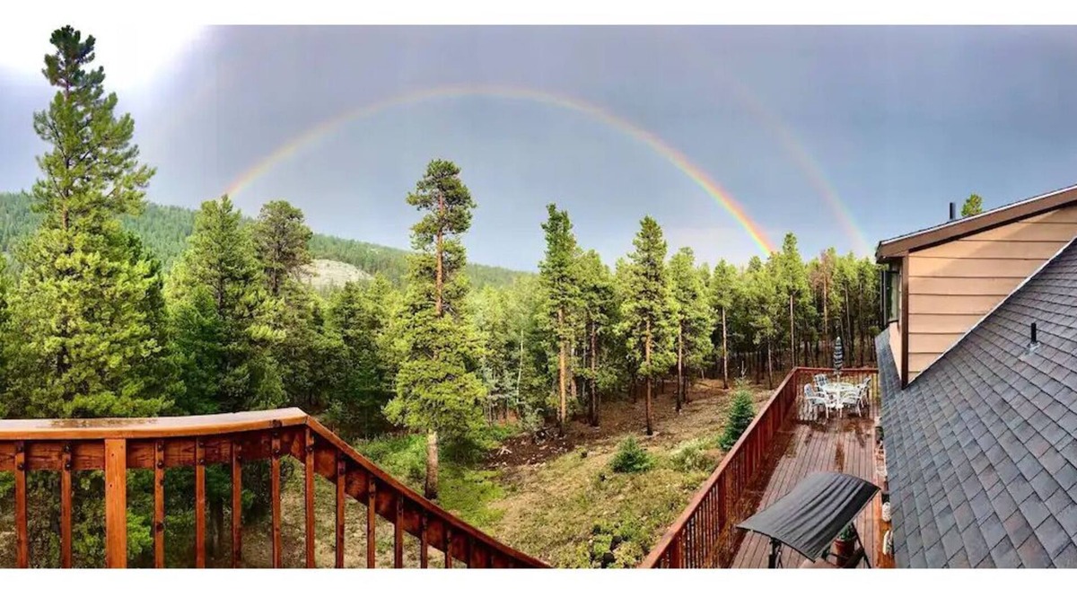 Coal Creek Canyon House | Lovely House Next to Golden Gate State Park