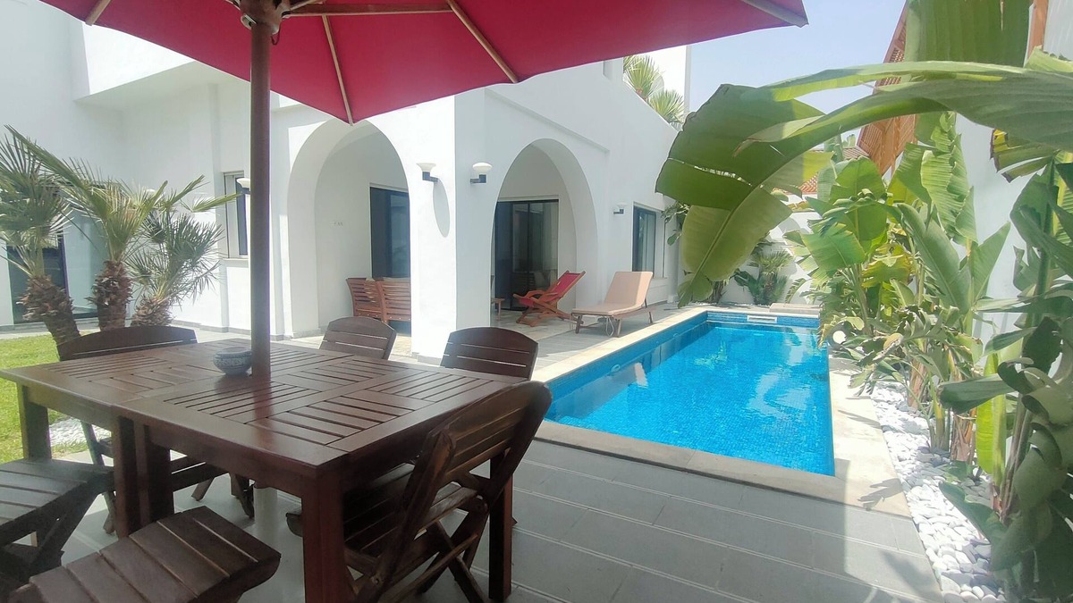 Yasmine Villa | Lovely house with nice pool/very close to the sea