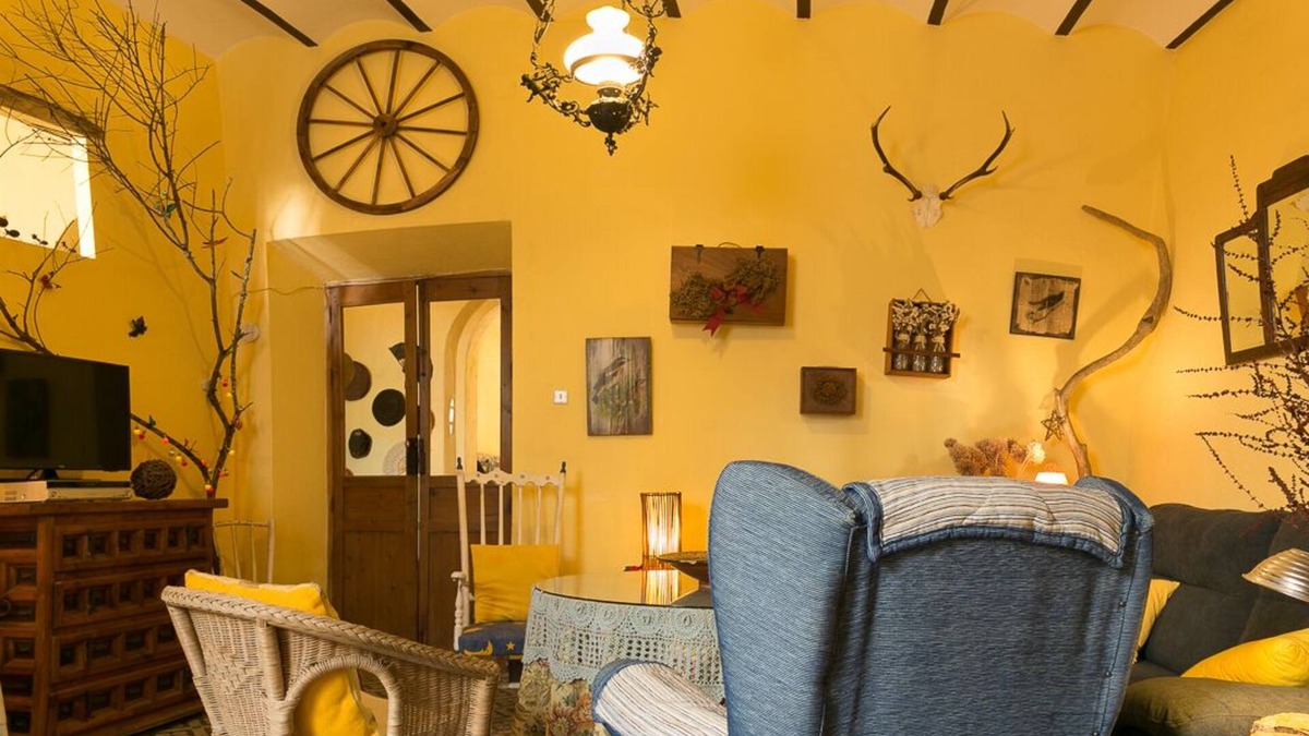 Zufre House | Lovely house with character ~ Aracena Natural Park ~ 45 Minutes Drive From Sevi