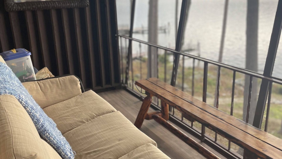 Laconia Apartment | Lovely Lakefront Studio Condo