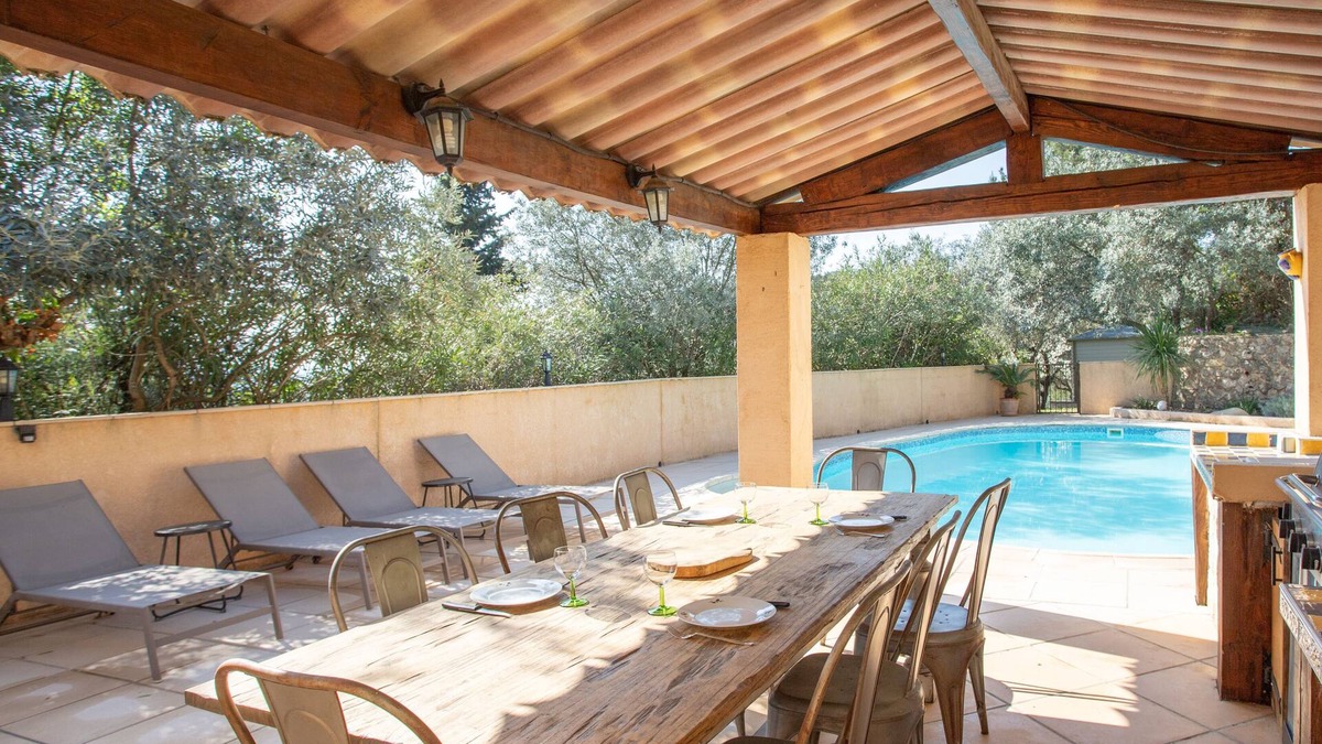 Seillans Apartment | Lovely little cottage with swimming pool