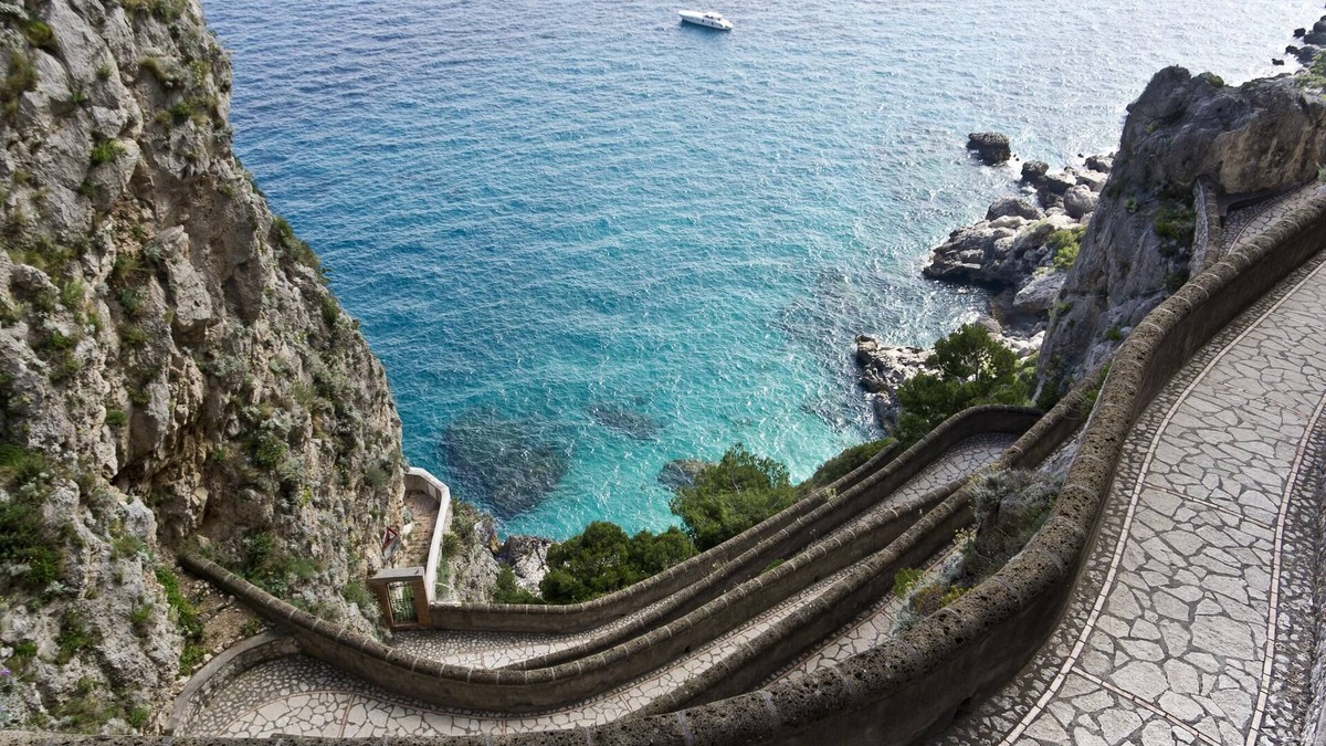 Minturno Apartment | Lovely loft apartment just 800 m from the sea, between Rome and Naples