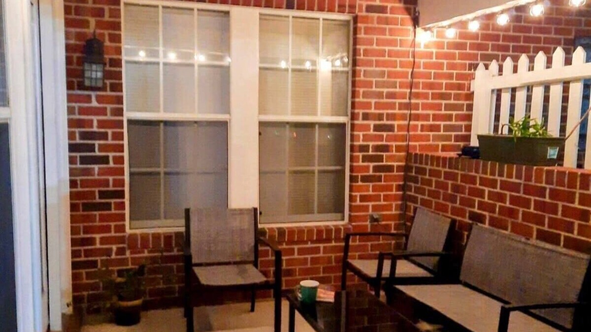 Glen Allen Apartment | Lovely Luxury Condo S