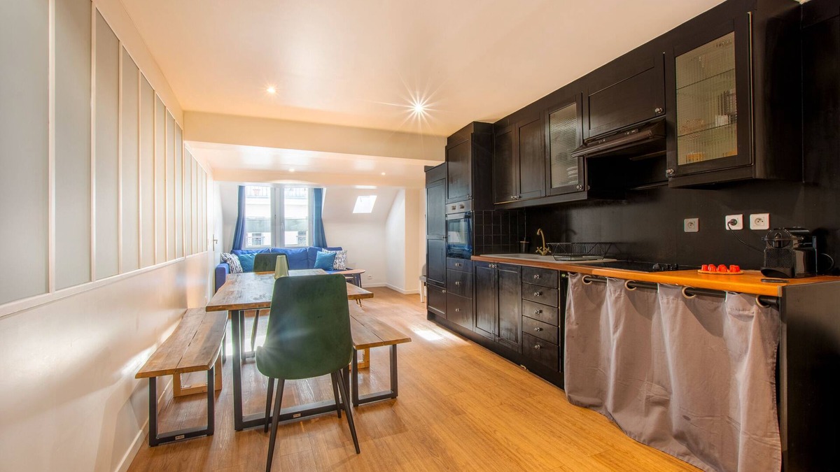 Arts-et-Metiers Apartment | Lovely Luxury Duplex Heart OF Paris With Parking