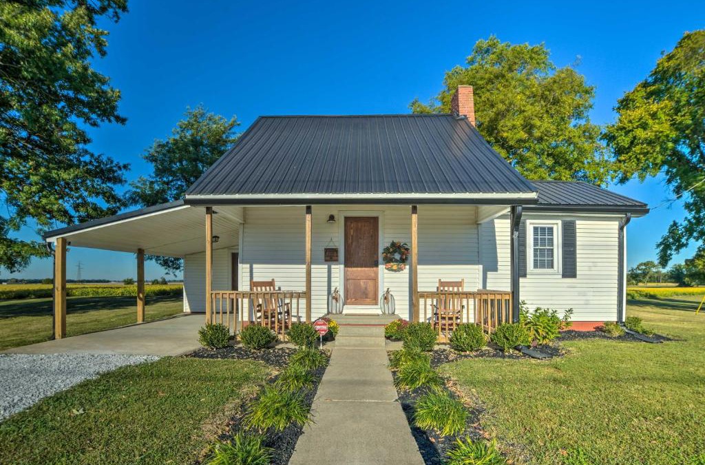 Oak Grove House | Lovely Pembroke Retreat with Beautiful Patio!