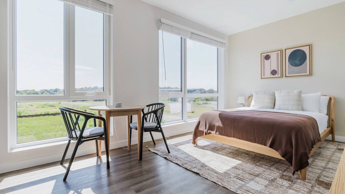 Revere Apartment | Lovely Revere Studio w/Courtyard, Game Room, W/D, A/C, by Blueground