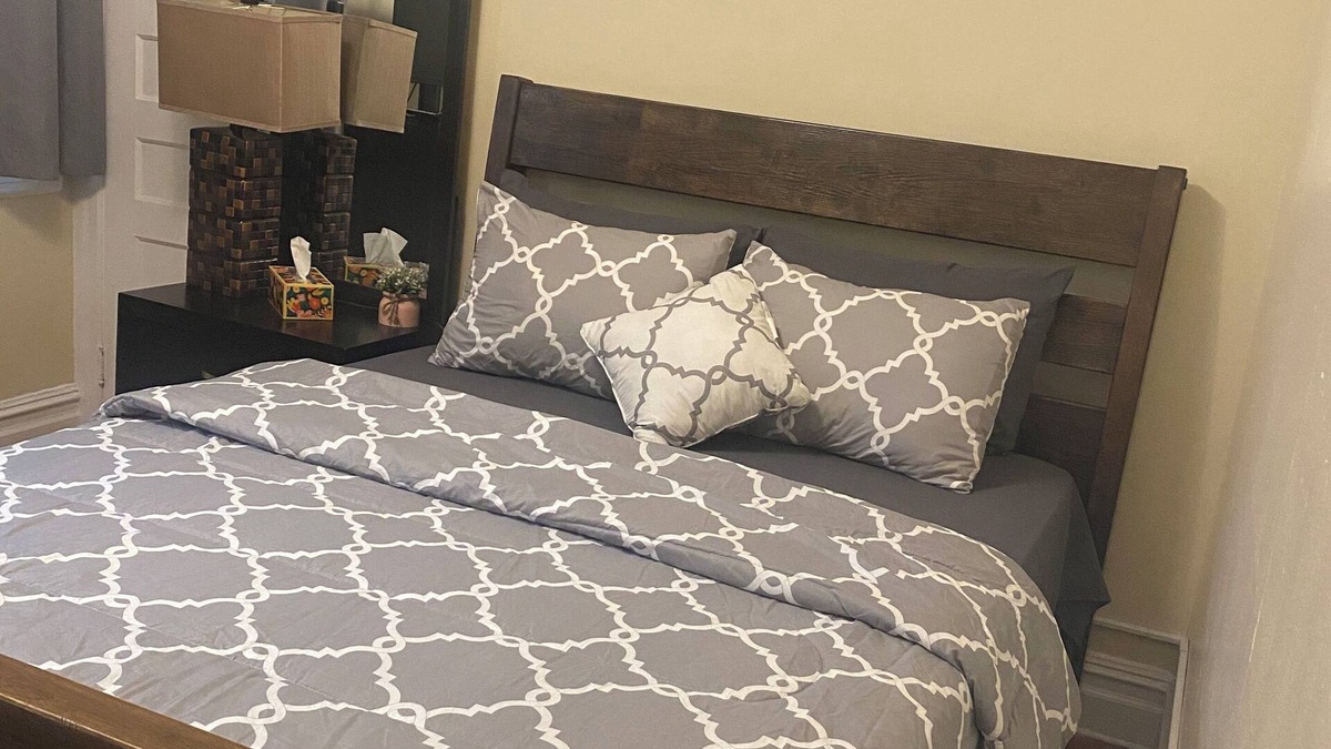 South Side Apartment | Lovely spacious 2-bedroom apartment with AC in Mount Vernon