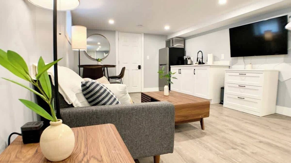 Arlington Condo | Lovely Studio - Spotless, W/D, Parking, Private
