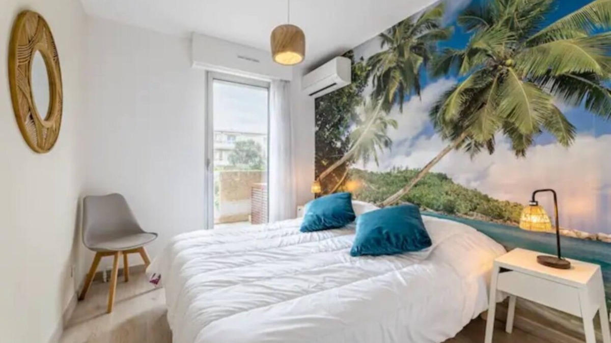 Bonneveine Apartment | Lovely T1 with terrace close to beaches