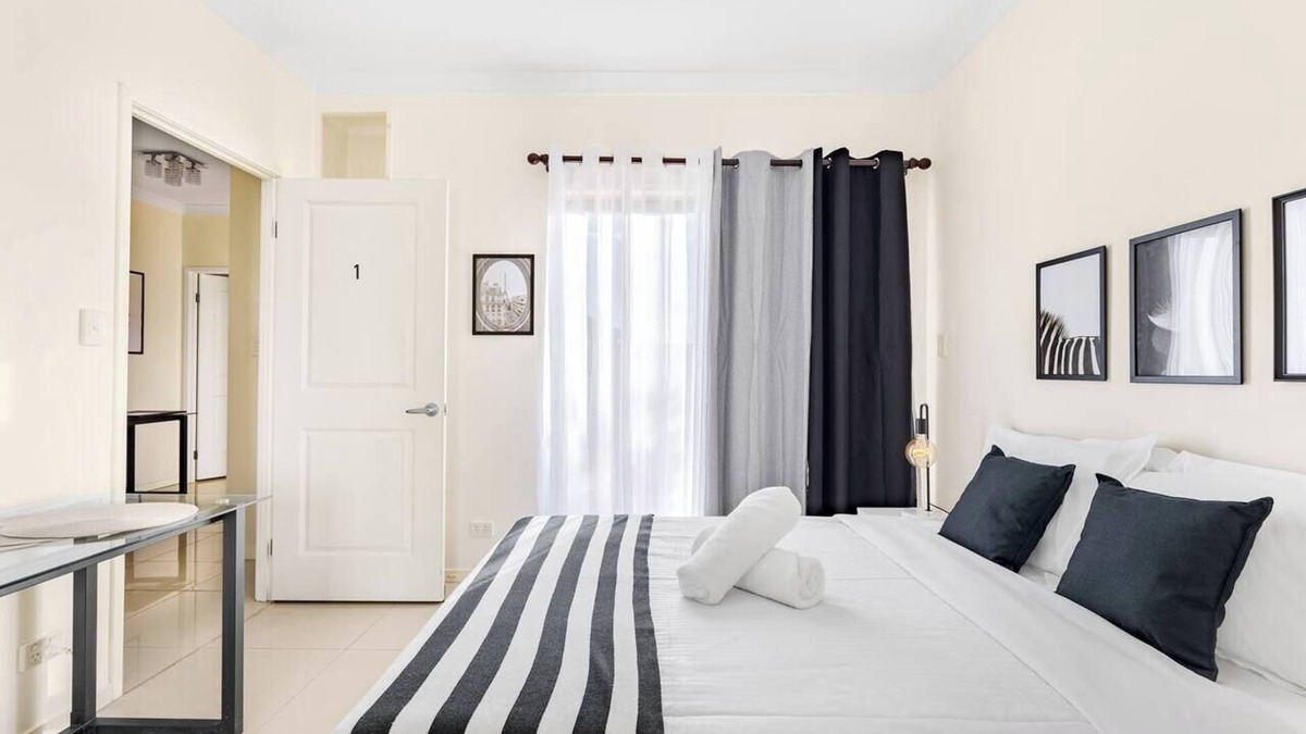 Sunnybank House | Lovely tiny home at Sunnybank CBD Street Parking