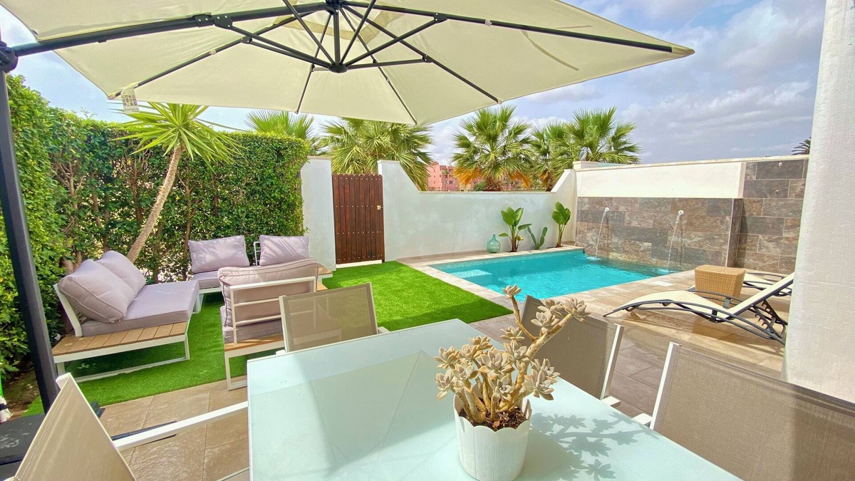 Torre-Pacheco Villa | Lovely villa in 5*golf resort, private pool, south facing, golf view, security