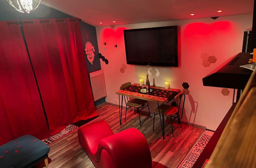 Moelan-sur-Mer Apartment | loveroom sauna spa privé luxe