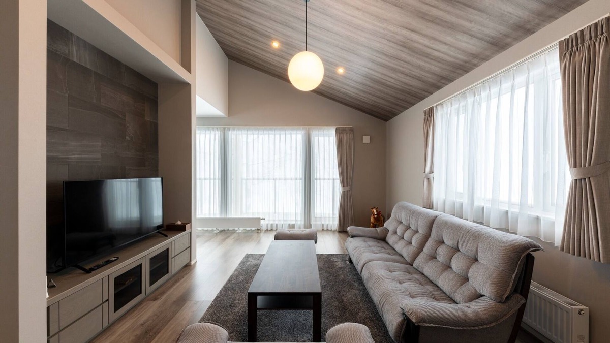 Makkari-mura House | Loves Only You - Loves Only You /Abuta Hokkaidō