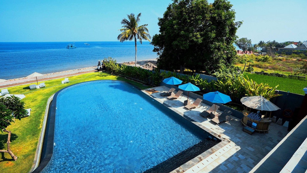 Tukad Mungga Hotel | Lovina Beach Club & Resort