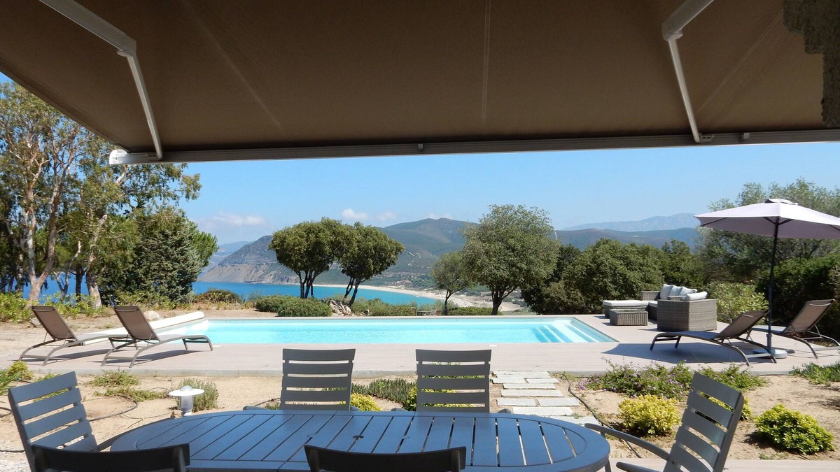 Lozari Villa | Lozari Belgodere: Villa overlooking the sea, with fantastic pool