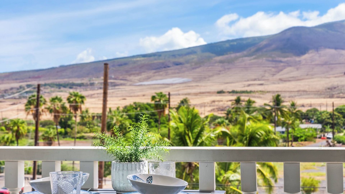 Historic Lahaina Front Street Condo | LS 428 Dream Vacation Studio by the Beach and Pool