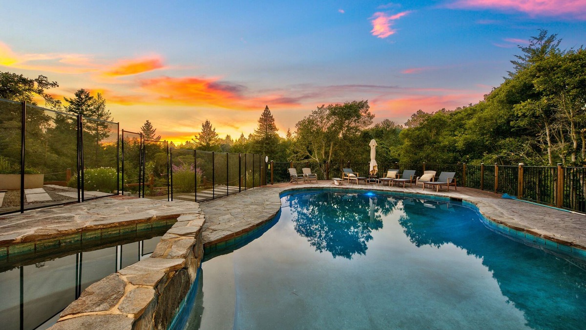 Santa Cruz Villa | Ls1 Alpine Zen w/pool, sauna and hot tub