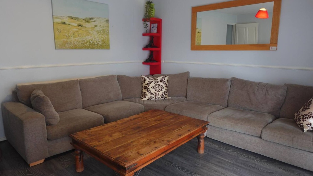 Dunstable House | -LU5 Chelsea House - Huku Kwetu (Dunstable)