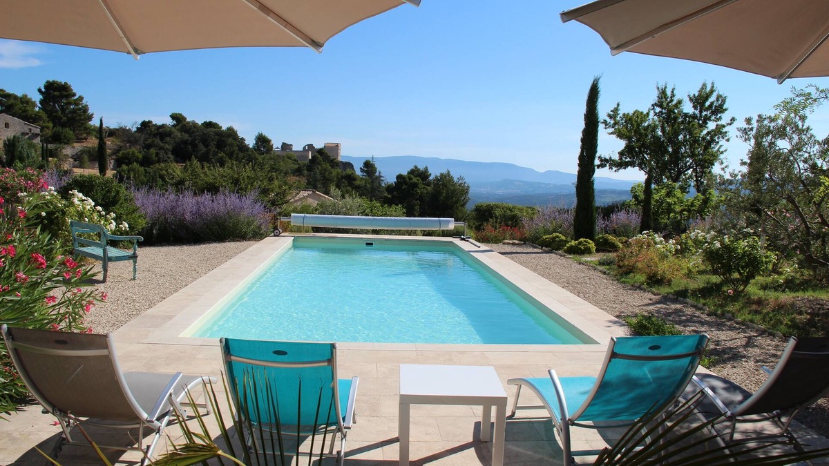 Lacoste House | Luberon, Charm, Great Conveniences, Great view over the castle and the valley.