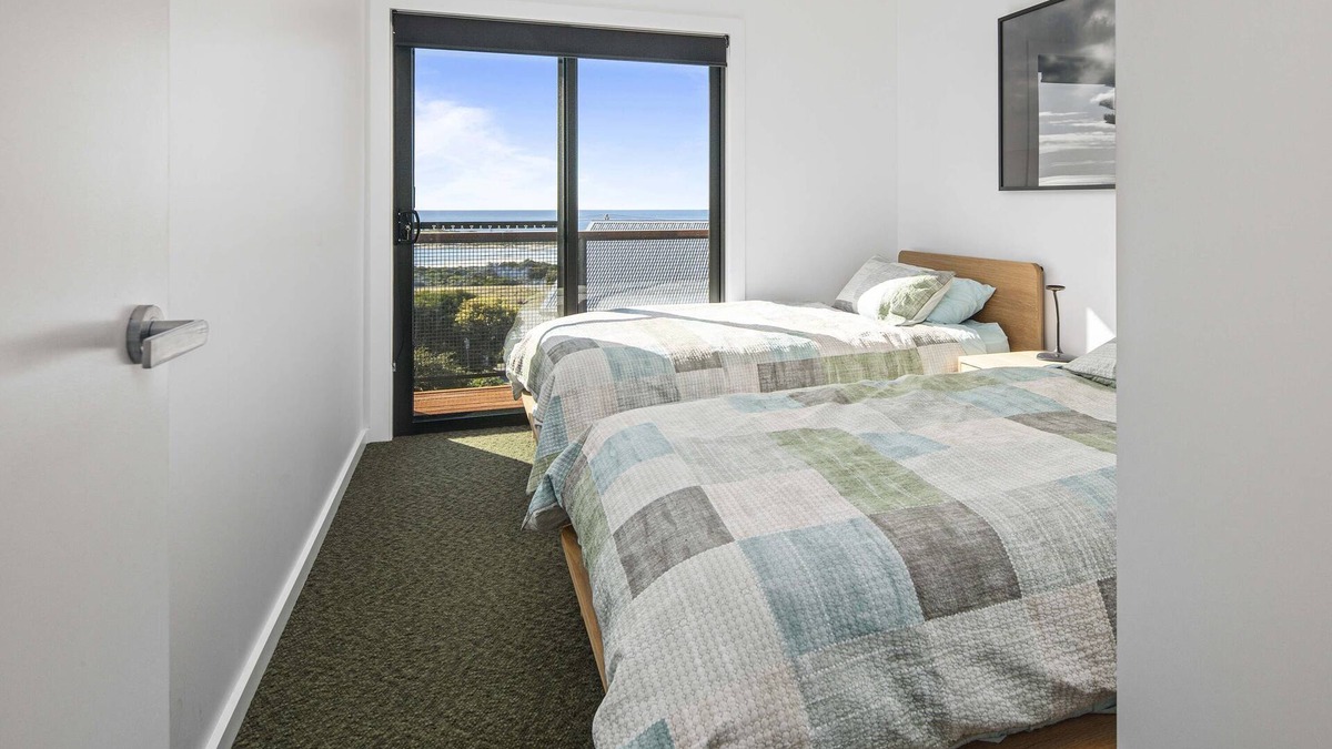 Bicheno Apartment | Lucy - Incredible views of Diamond Island