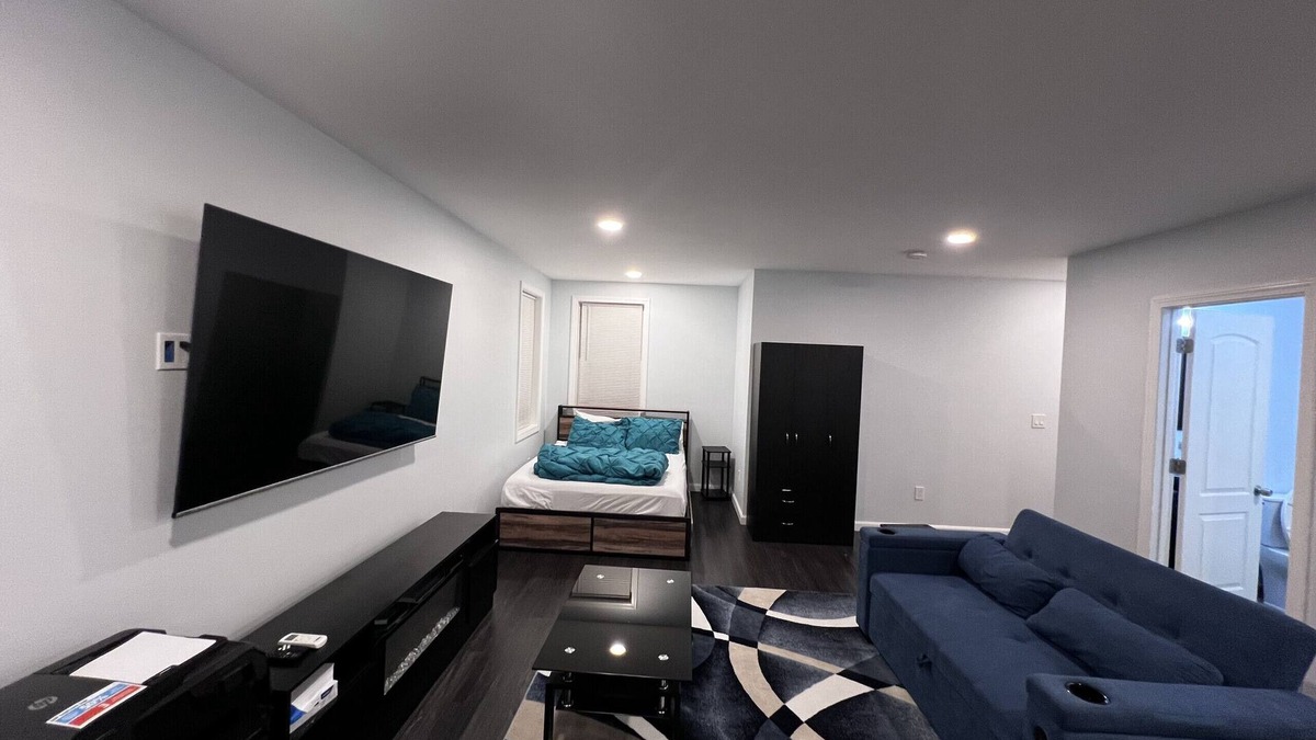 Mount Pleasant Apartment | Lucy Private Studio Apartment