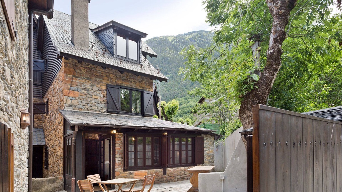 Garos House | Luderna - Casa con terraza dera Aubeta