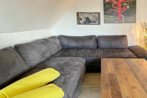 Burg-Kauper Apartment | Luftschloss Baum 6