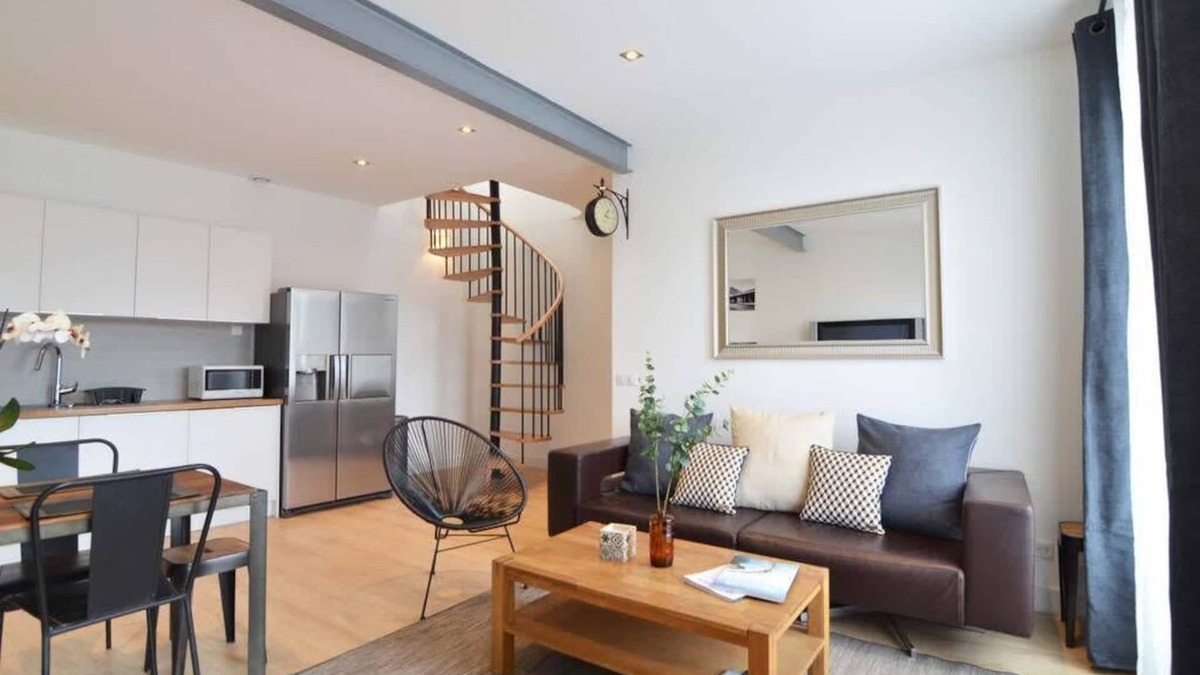 Iraty Apartment | Luis Mariano: Triplex Apartment