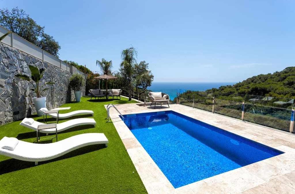 Tossa de Mar Villa | Lujo con piscina climatizada,jacuzzi,playa privada